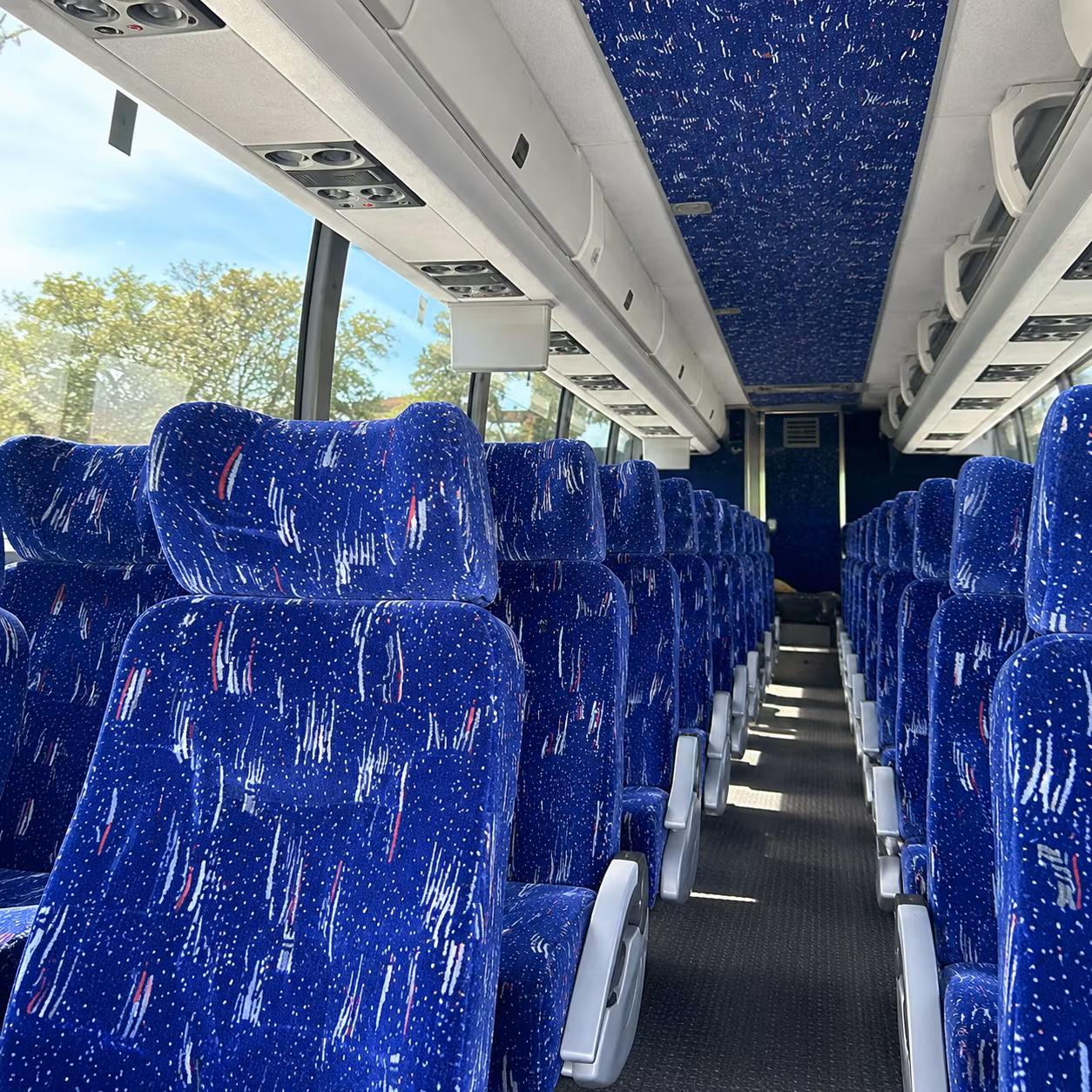 charter buses for lansing center conferences and convention shuttles