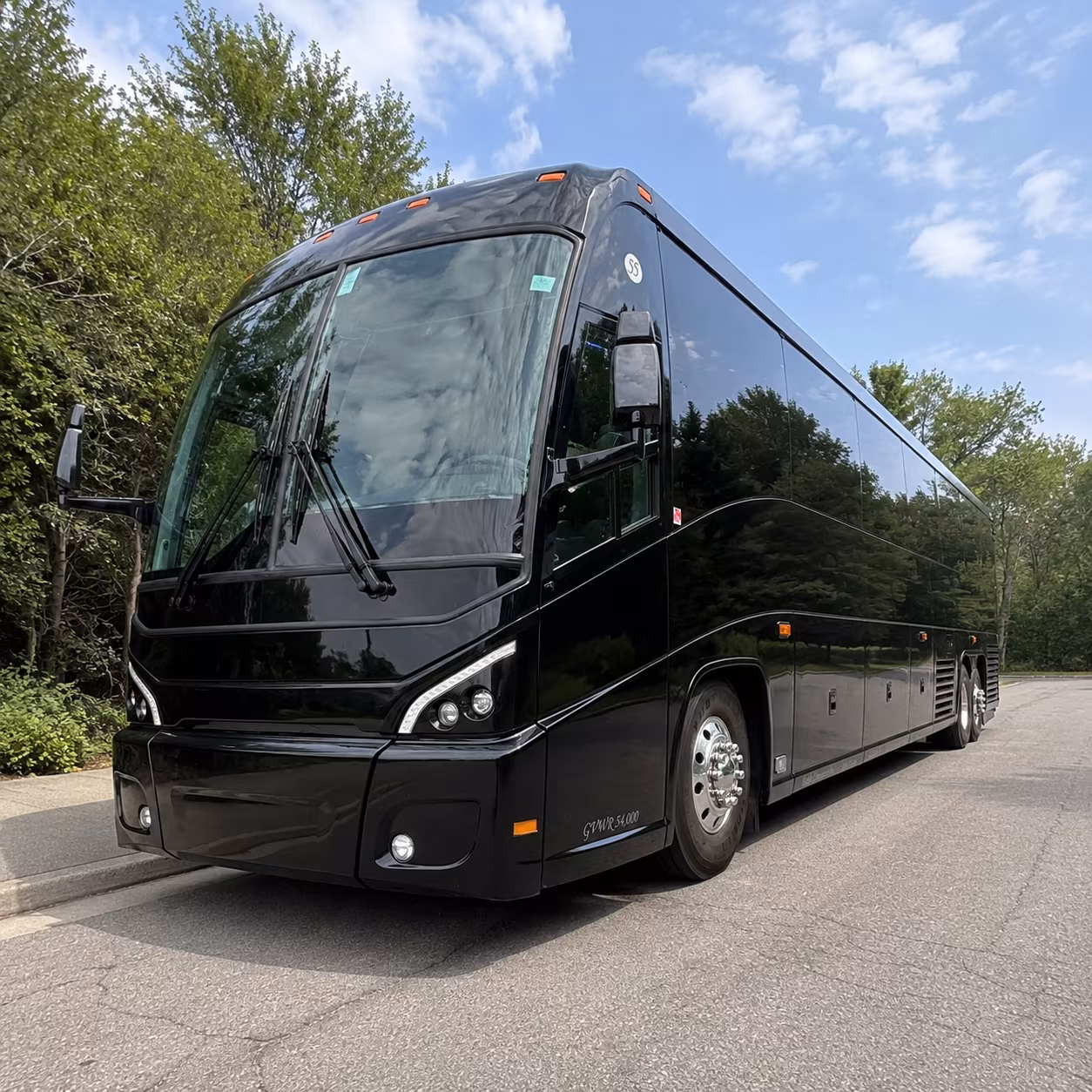 rent a charter bus in lansing for a stress free prom night