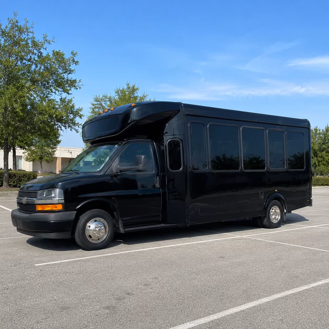 wedding party bus rentals for the ceremony to reception run in lansing